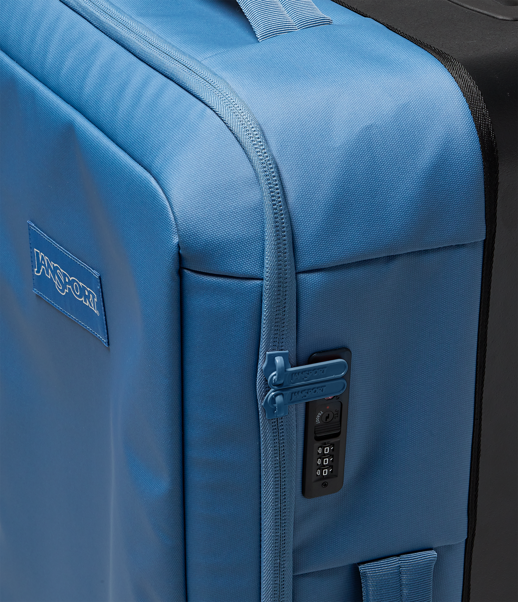 Good Latitude 30 Rolling Duffel - Image 8